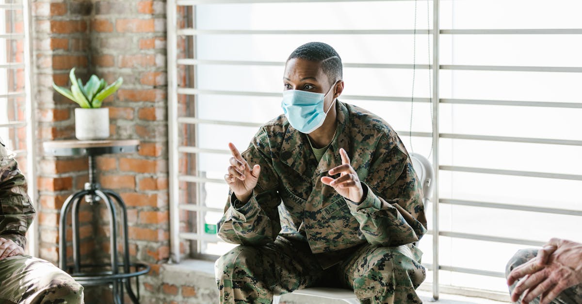 如何进行竞争对手分析，以改进SEO策略？