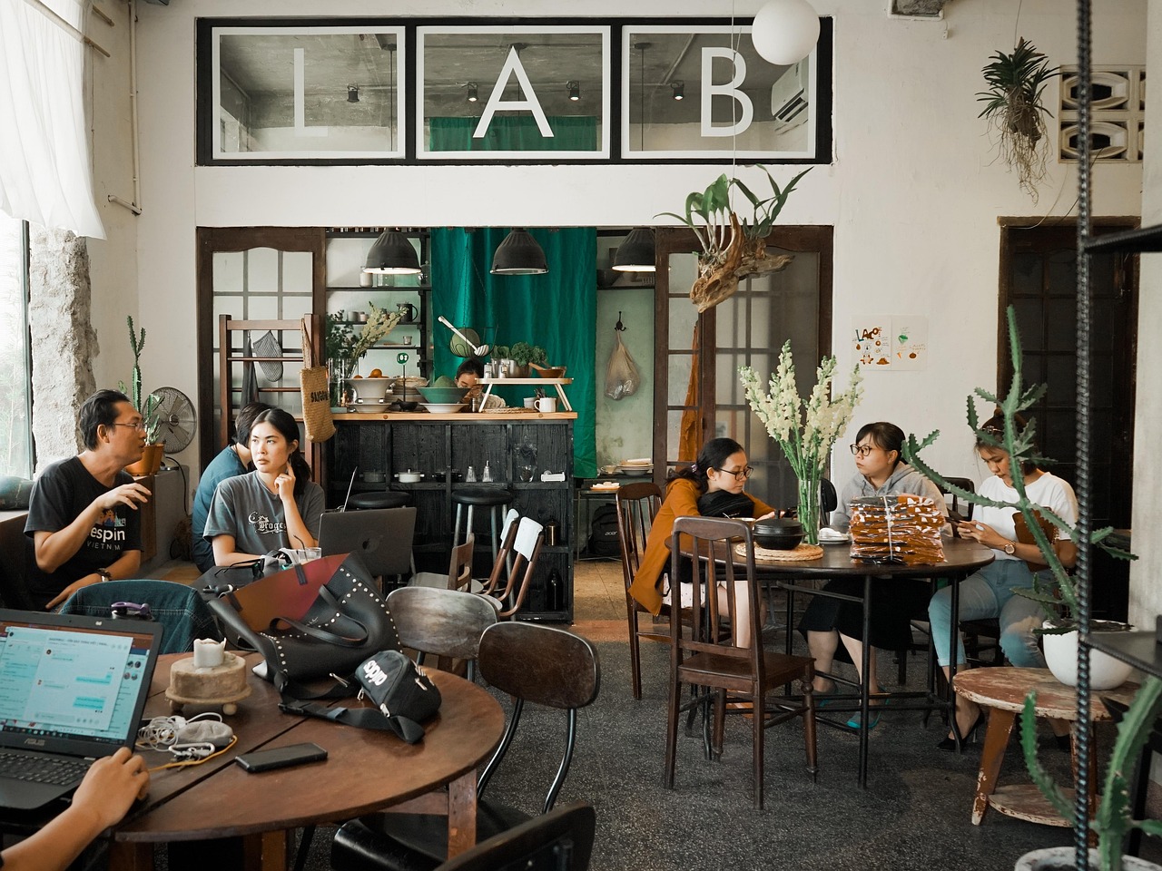 电销电话手机卡：实名制是否会降低网站项目规划的销售？